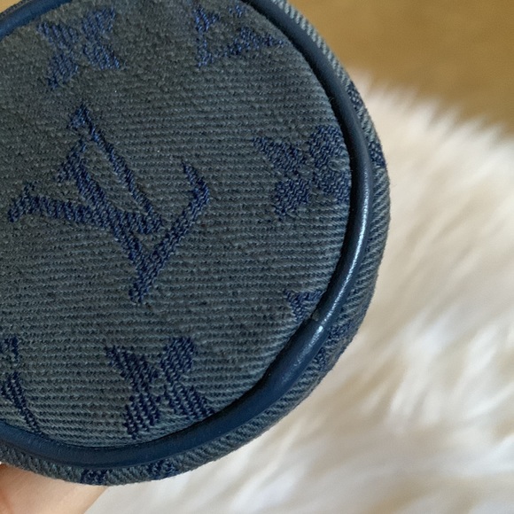 Louis Vuitton Navy Blue Monogram Denim Round Bag Charm and Key Holder - Picture 6 of 17